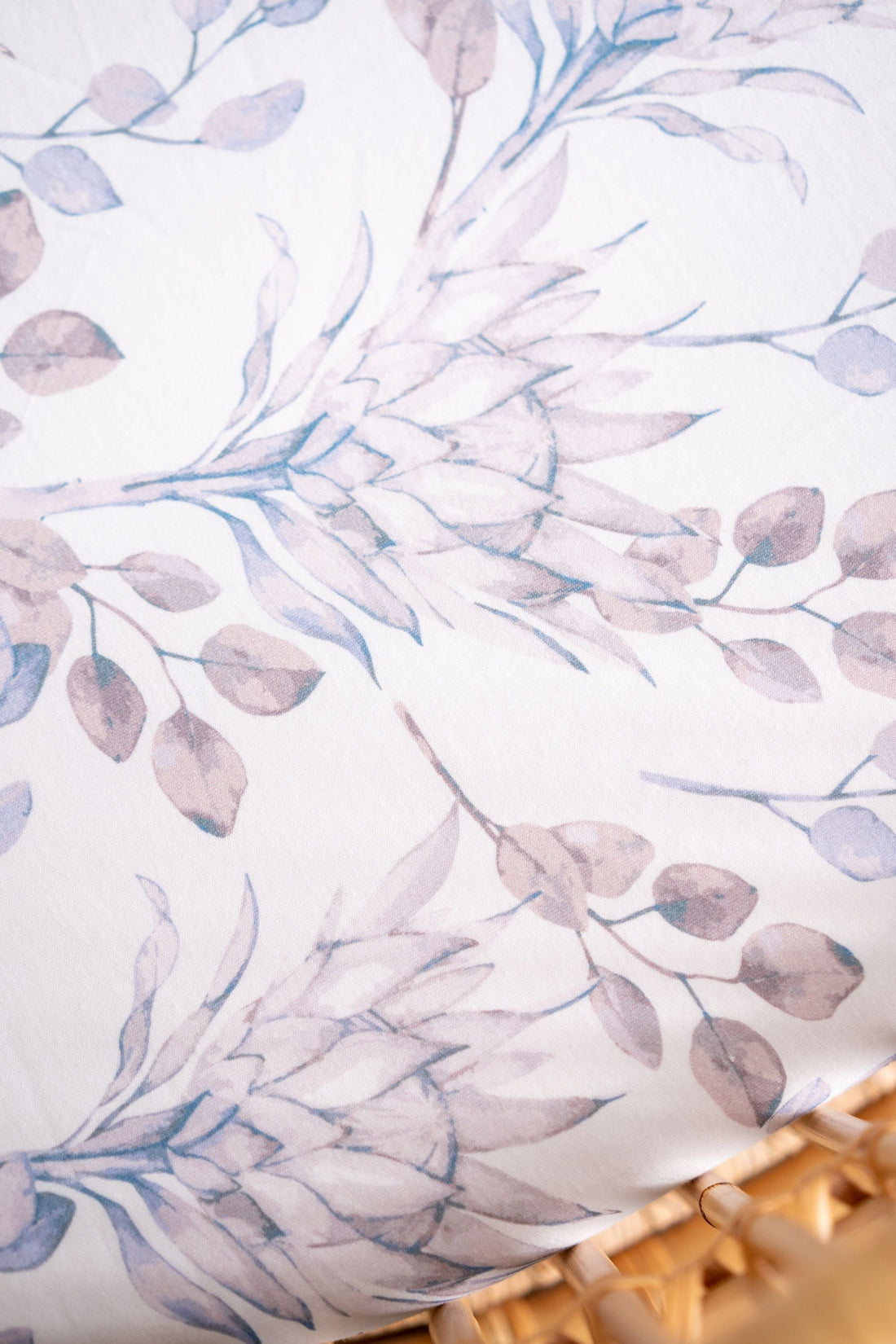 Essence - Waterproof Bassinet Sheet