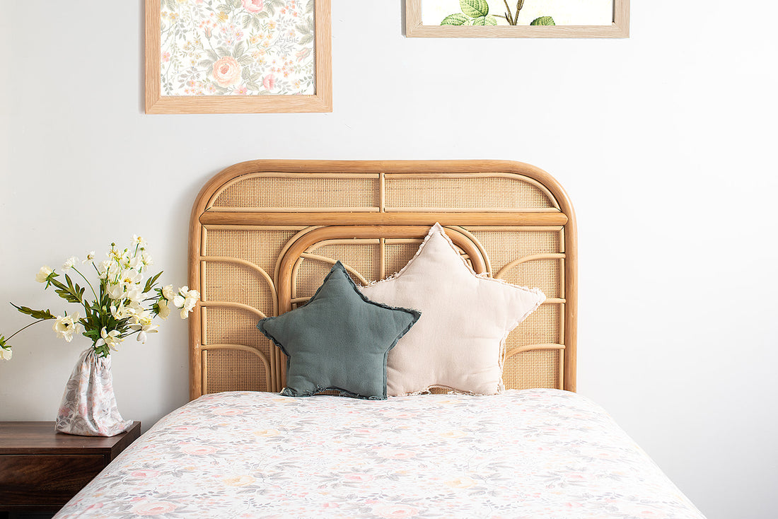 Rosa - Waterproof Single Bed Sheet